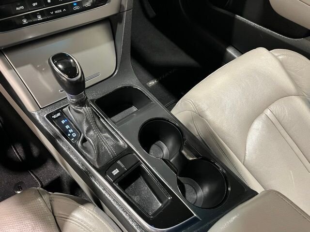 
 2015 Hyundai SONATA Limited full									