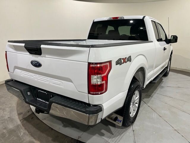 
 2019 Ford F-150 XLT full									
