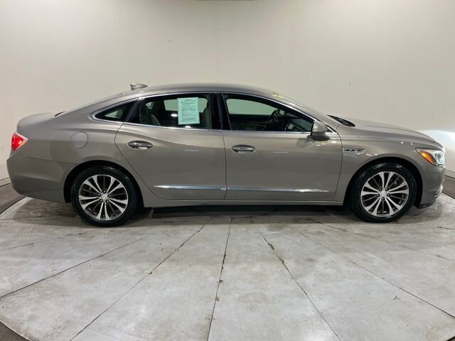 
 2017 Buick LaCrosse Preferred full									