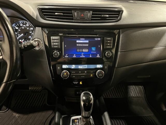 
 2020 Nissan Rogue SV full									