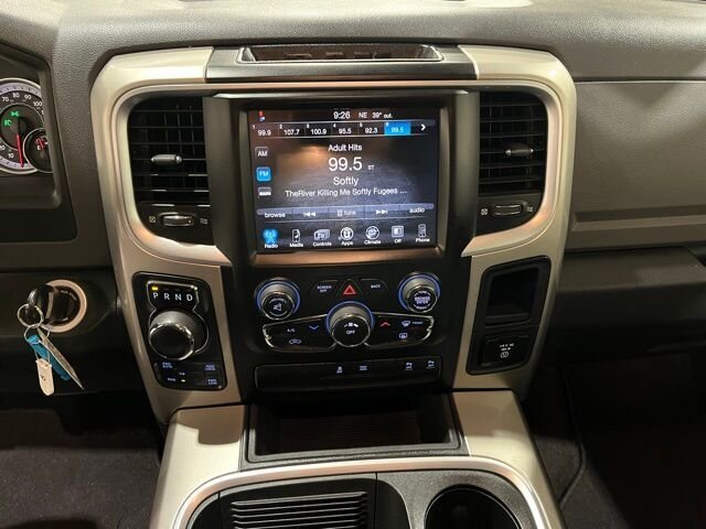 
 2016 RAM 1500 Big Horn full									