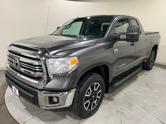 
 2016 Toyota Tundra SR5 full									