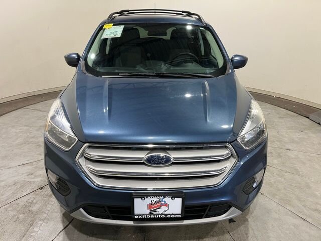 
 2018 Ford Escape SE full									