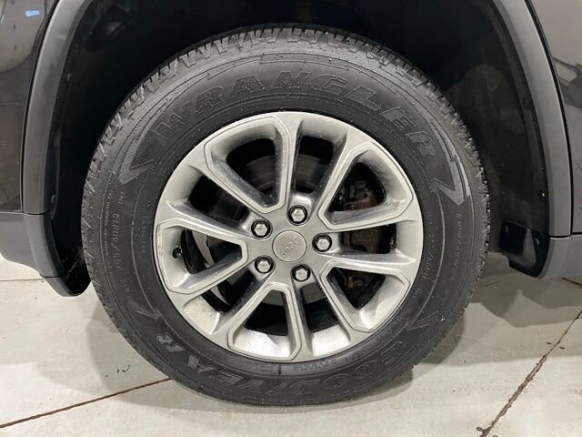 
 2015 Jeep Grand Cherokee Limited full									