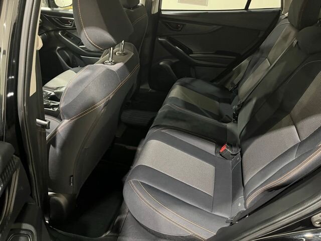 
 2019 Subaru Crosstrek 2.0i Premium full									