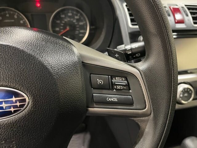 
 2015 Subaru Impreza 2.0i Premium full									