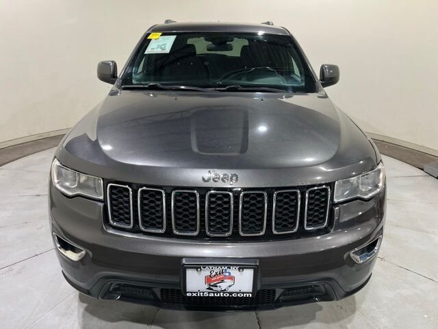 
 2018 Jeep Grand Cherokee Laredo E full									