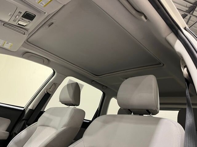 
 2014 Subaru Forester 2.5i Premium full									