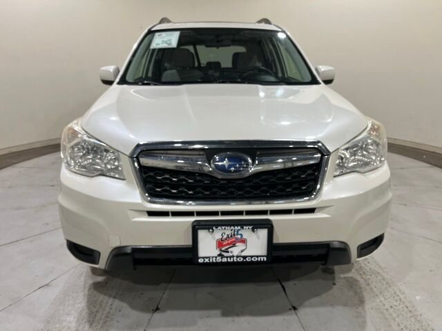 
 2014 Subaru Forester 2.5i Premium full									