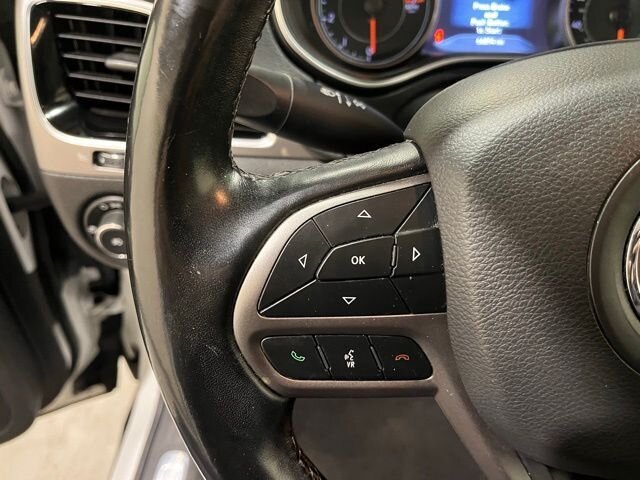 
 2020 Jeep Cherokee Limited full									
