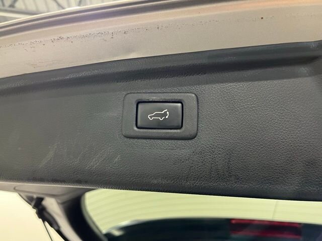 
 2016 Subaru Outback 2.5i Limited full									