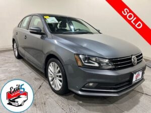 2016 Volkswagen Jetta 1.8T SEL w/ Navigation