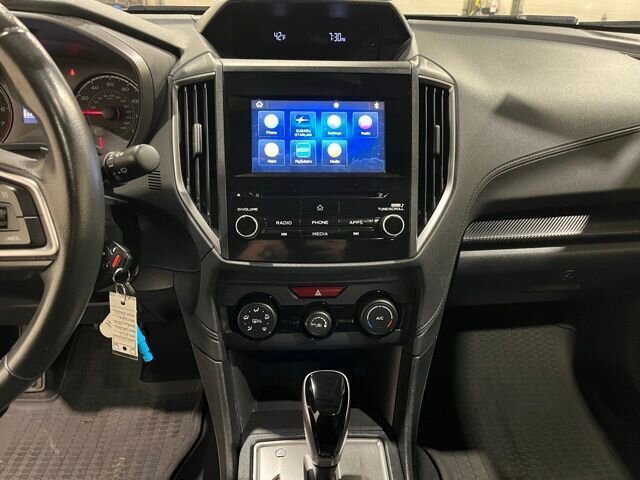 
 2019 Subaru Crosstrek 2.0i Premium full									