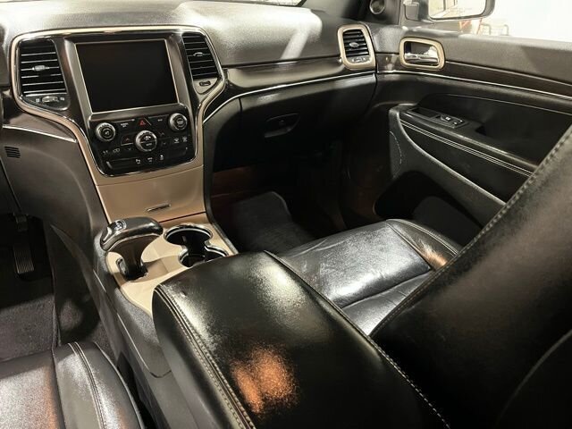 
 2015 Jeep Grand Cherokee Limited full									