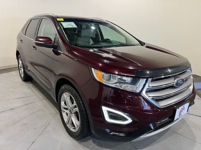 
 2017 Ford Edge Titanium full									