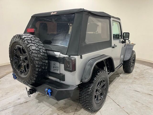 
 2017 Jeep Wrangler Willys Wheeler full									