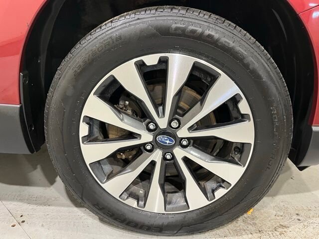 
 2016 Subaru Outback 2.5i Limited full									