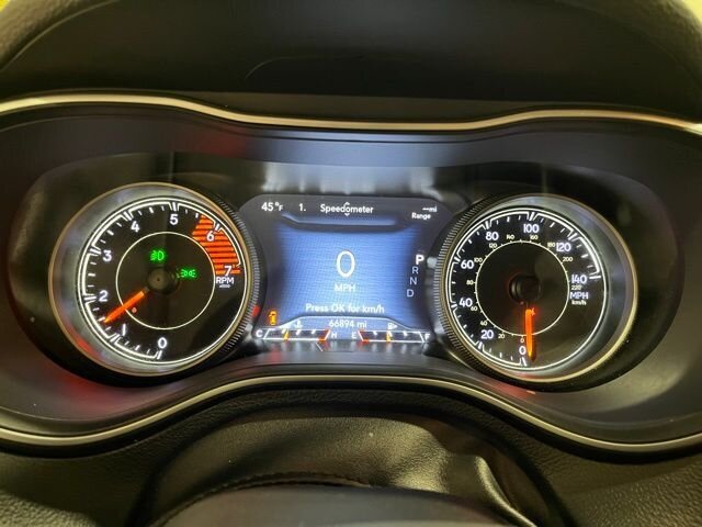 
 2020 Jeep Cherokee Limited full									