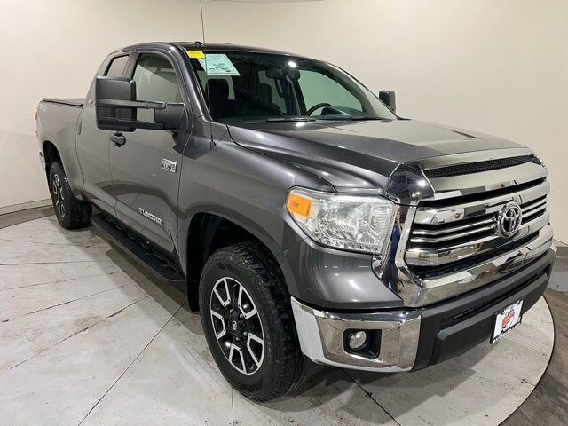 
 2016 Toyota Tundra SR5 full									