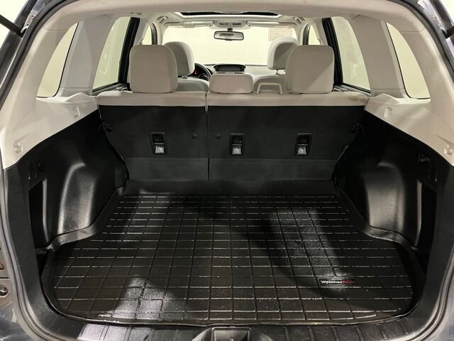
 2014 Subaru Forester 2.5i Premium full									
