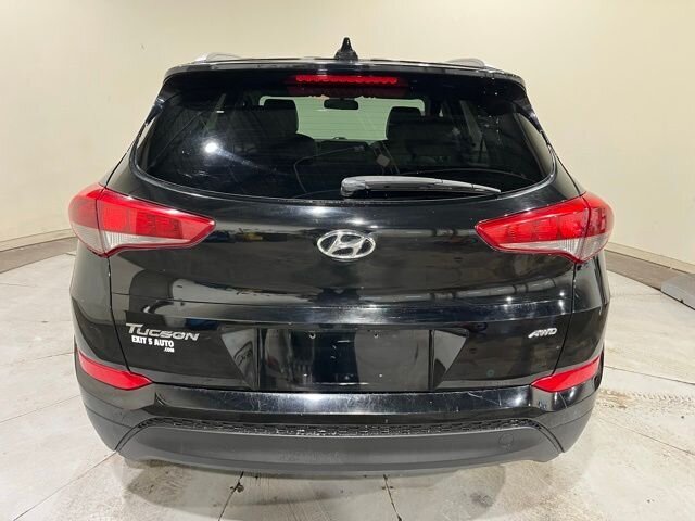 
 2018 Hyundai TUCSON SEL full									