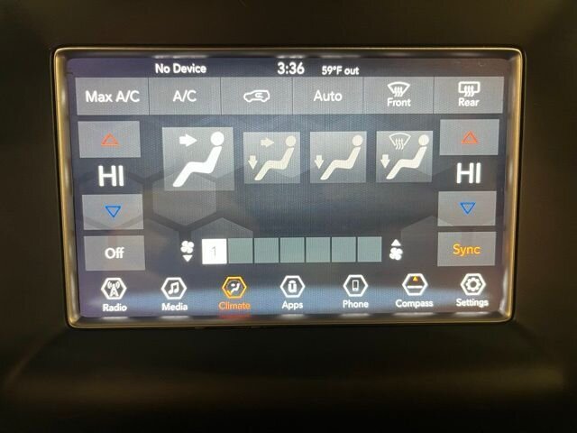 
 2018 Jeep Grand Cherokee Laredo E full									