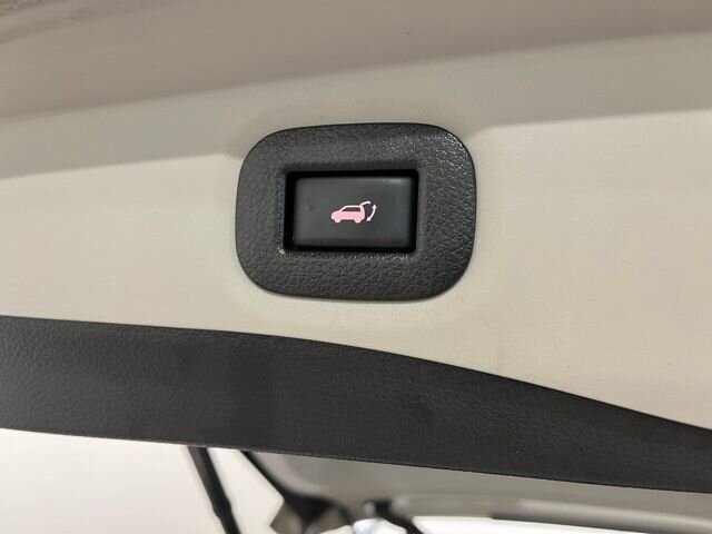 
 2020 Nissan Rogue SV full									