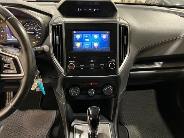 
 2019 Subaru Crosstrek 2.0i Premium full									