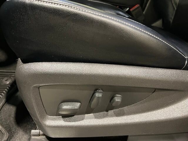 
 2017 Chevrolet Silverado 1500 LT LT2 full									