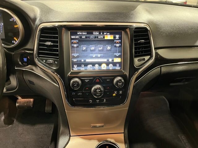 
 2015 Jeep Grand Cherokee Limited full									