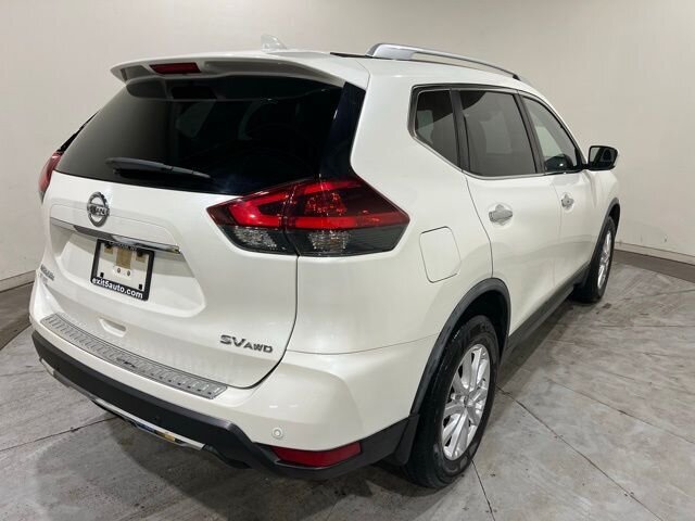 
 2020 Nissan Rogue SV full									