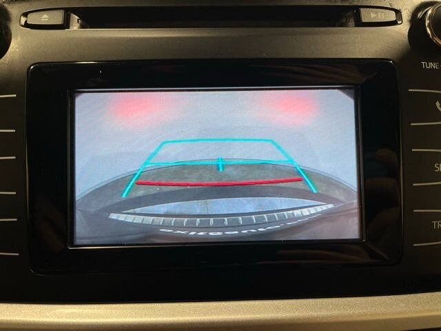 
 2018 Toyota Highlander LE full									