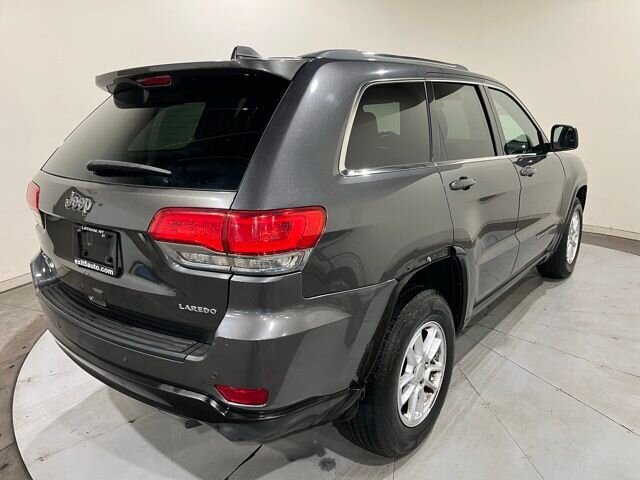 
 2018 Jeep Grand Cherokee Laredo E full									