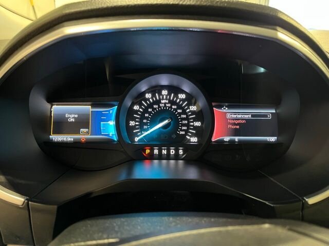 
 2017 Ford Edge Titanium full									