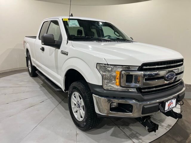 
 2019 Ford F-150 XLT full									