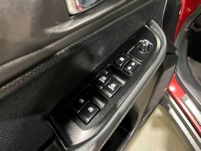 
 2016 Subaru Outback 2.5i Limited full									