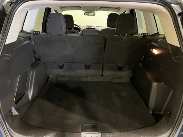 
 2018 Ford Escape SE full									