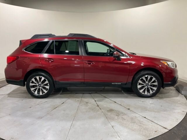
 2016 Subaru Outback 2.5i Limited full									