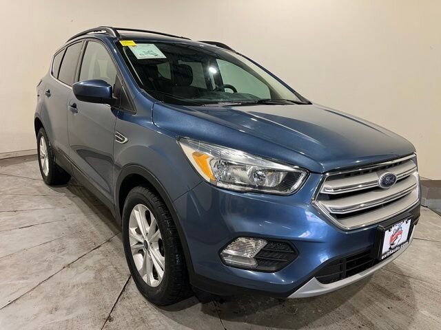 
 2018 Ford Escape SE full									