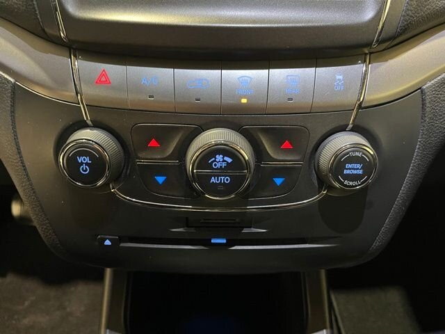 
 2017 Dodge Journey Crossroad full									