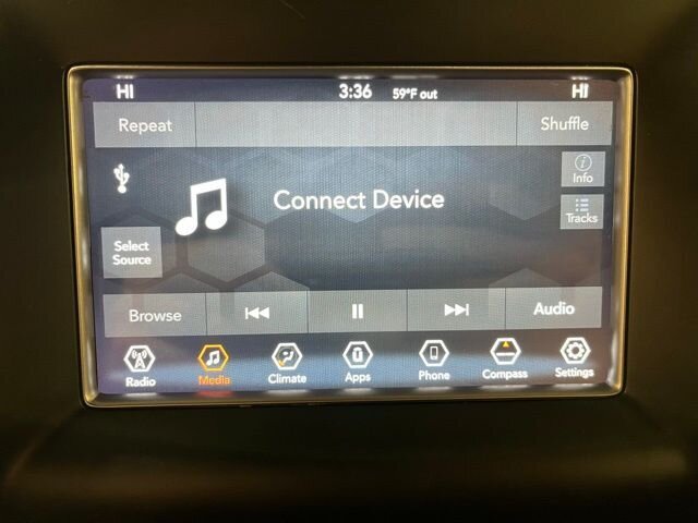 
 2018 Jeep Grand Cherokee Laredo E full									