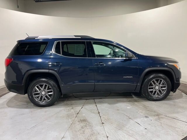 
 2017 GMC Acadia SLT-1 full									