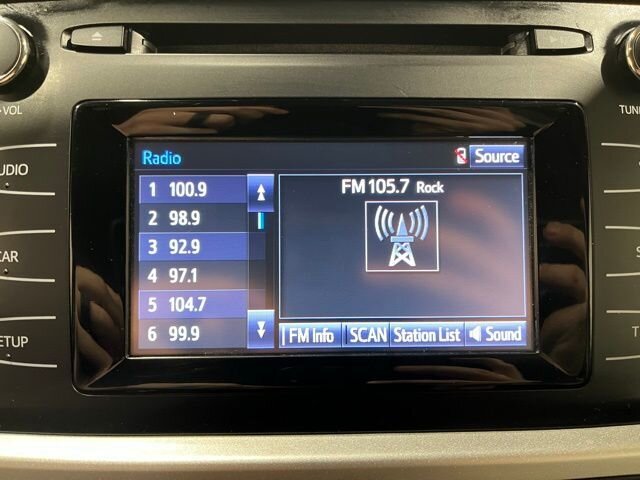 
 2018 Toyota Highlander LE full									