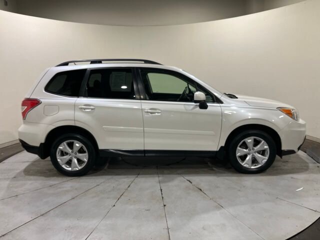 
 2014 Subaru Forester 2.5i Premium full									