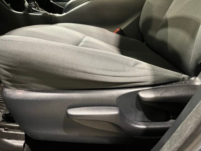 
 2018 Toyota Highlander LE full									