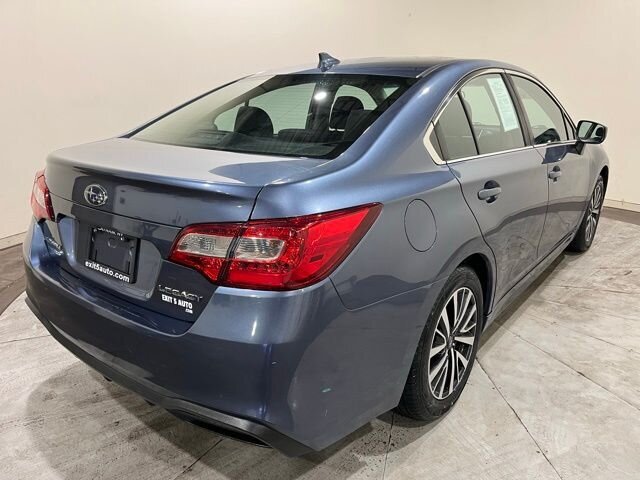 
 2018 Subaru Legacy 2.5i Premium full									
