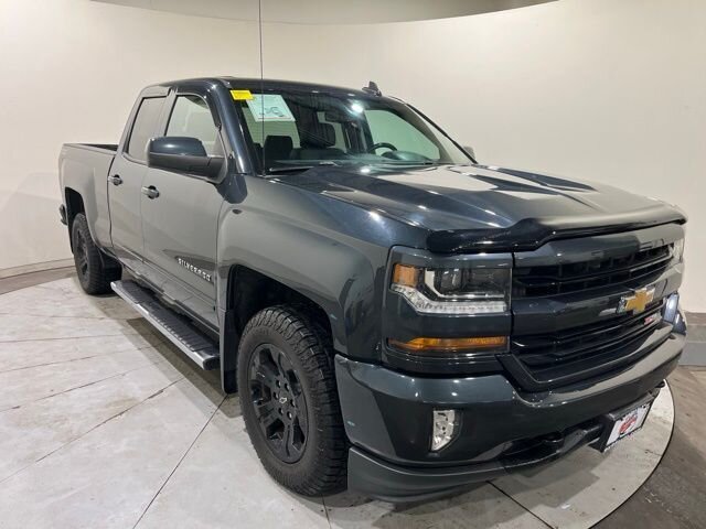 
 2017 Chevrolet Silverado 1500 LT LT2 full									