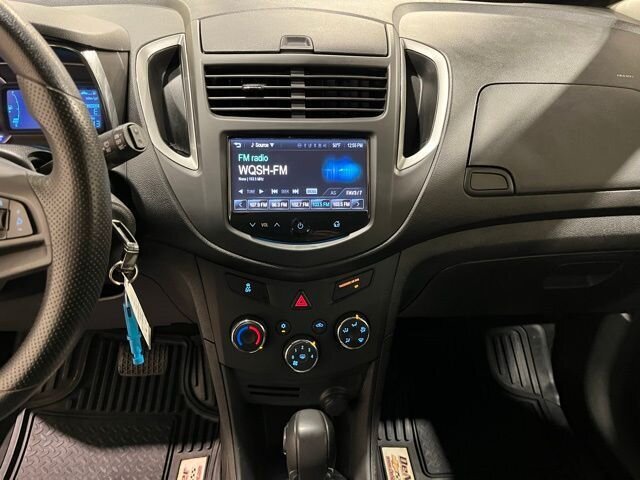 
 2016 Chevrolet Trax LS full									