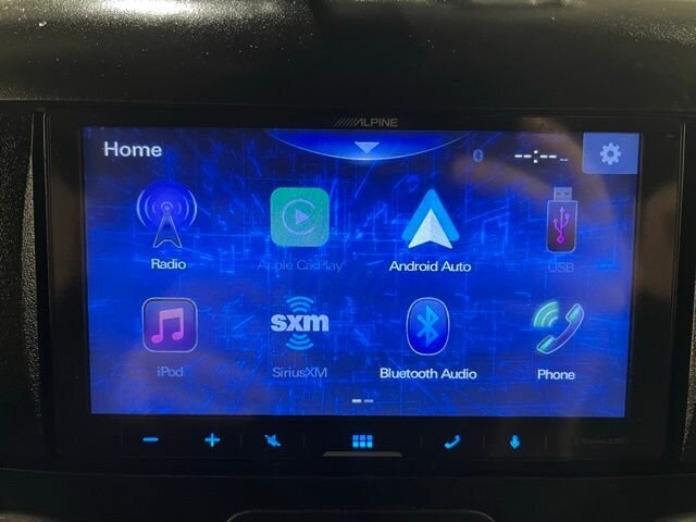 
 2017 Jeep Wrangler Willys Wheeler full									