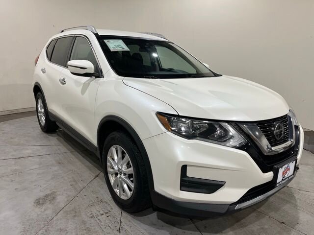 
 2019 Nissan Rogue SV full									